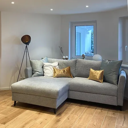 Petite Lavande Apartment *